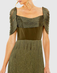Olive Short Sleeve Fringe Detailed Midi Dress