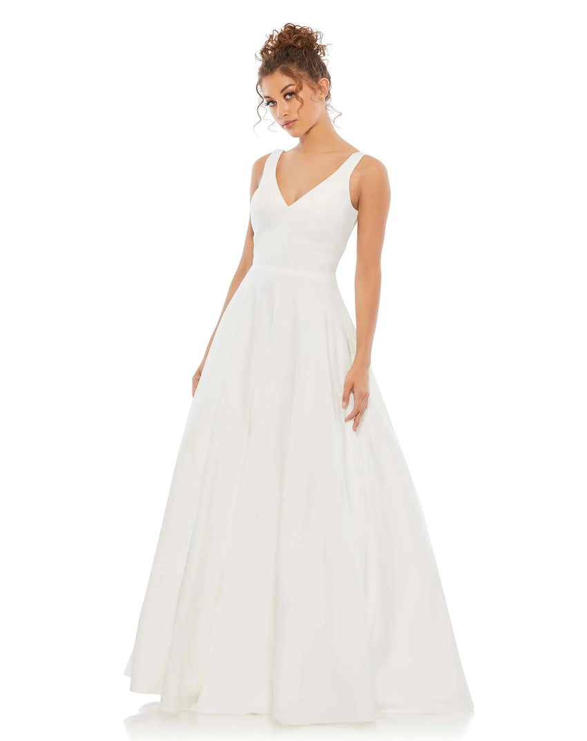 White Classic Sleeveless A-Line Gown with Pockets