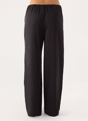 Zoeyy Satin Pant - Black